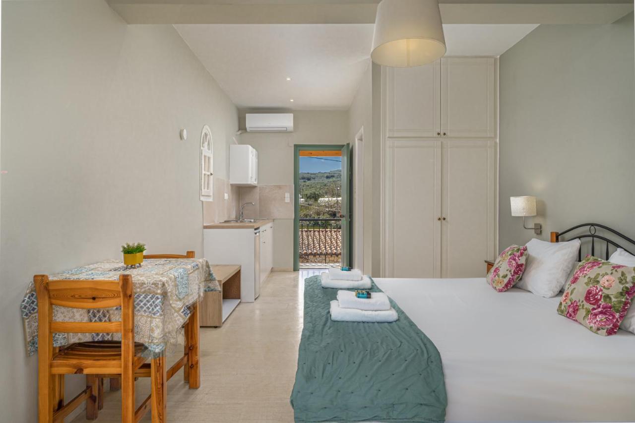Porto Giardino Apartments Kypseli Eksteriør bilde